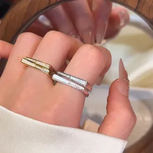 Minimalistischer Geometrischer Quadratischer Offener Ring Für Damen Kupfer Zirkonia Essigsäureplatte Kalter Stil Ring