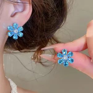 Exquisite light blue zircon flower stud earrings for elegant evening dinner jewelry set