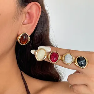 Vintage Europäische Acryl Ovale Geometrische Ohrstecker Für Damen Gold Vergoldet Legierung Silber Post Retro Ohrschmuck