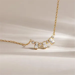 Roestvrij Staal Zirconia Glimlach Hanger Halsketting Voor Dames Geometrische Boog Schakelketting Verguld Mode Sieraden Accessoire
