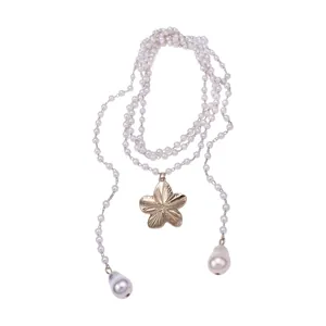 Collier Élégant Français en Perles Artificielles Multicouches Pendentif Floral Choker en Alliage Or Argent pour Femme