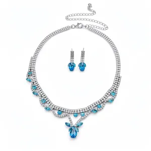 Luxueux Ensemble Collier et Boucles d'Oreilles Pendentif Goutte en Zirconia de Cuivre Élégants Bijoux Argentés pour Mariage et Banquet pour Femmes