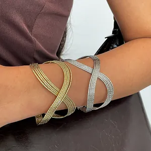 Bracelet Ouvert Géométrique Multicouche Plissé En Fer Électroplaqué Minimaliste Bracelet En Métal De Luxe De Niche Bijoux De Mode Pour Femmes