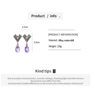 Spécifications détaillées de taille et de matériau pour boucles d'oreilles lila