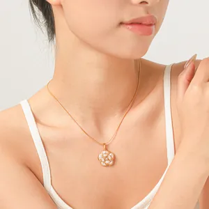 Collier En Acier Inoxydable Plaqué Or 18K Pendentif Fleur 3D Avec Perle Artificielle Strass Chaîne Serpent Femme
