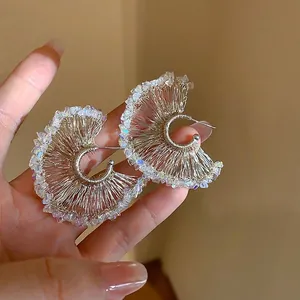 Französische Elegante Runde Glaskugeln Ohrstecker Für Damen Versilbertes Messing Handgewebte Fächerform Nischendesign Schmuck Zubehör