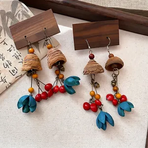 Boucles d'Oreilles Ethniques Vintage Fait à la Main en Bois Plante Gland pour Femmes Gland Bohême Fleur Bijoux Cadeau
