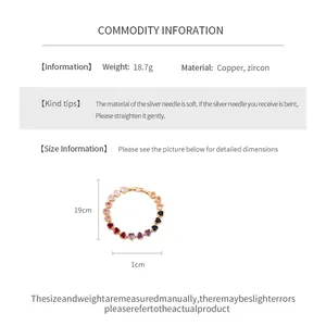 Detailed view of the 18k gold plated heart bracelet with colorful zircon stones