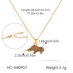 Gedetailleerde gouden wilde zwijn ketting met 2,35x1,45 cm hanger en 44,6+6,1 cm ketting