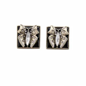 Vintage Schwarz Emaille Schmetterling Schmuckset Legierung Quadrat Strass Anhänger Halskette Und Ohrstecker Für Damen Retro Accessoires