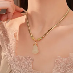 Collana con Pendente a Zucca in Grani di Pietra a Doppio Strato Placcata Oro 18K Stile Cinese Vintage Gioielli da Donna