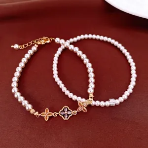Bracelet Fleur en Zirconia et Perle Artificielle Style Français Plqué Or Argent Cuivre Bijoux de Mode Élégants Femmes