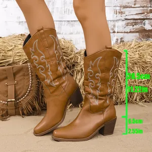 Bottes de cowboy western brodées pour femmes avec tige haute et talons hauts carrés