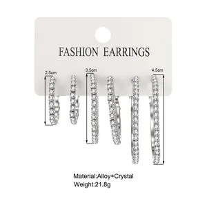Lot de 3 paires de créoles argentées en strass de 2,5 cm, 3,5 cm et 4,5 cm de diamètre