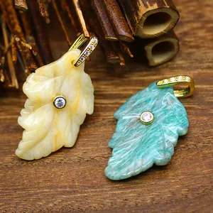 Small Leaf Natural Stone Pendant Necklace Inlaid Zirconia Gold Plated Alloy Carved Gemstone Jewelry For Women Party Gift