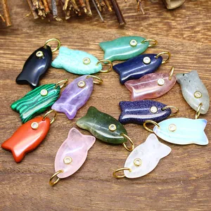 Kleine Fischform Naturstein Anhänger Halskette Für Damen Süßes Tierdesign Zirkonia Eingelegt Heilkristall Schmuck