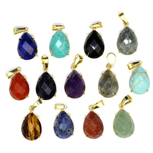 Collection de pendentifs en pierres naturelles facettées en forme de goutte d'eau