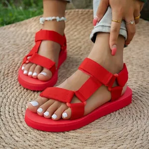 Sandales de sport plateforme rouge vif pour femmes avec brides velcro réglables pour l'été