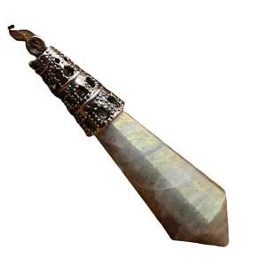 Pendentif colonne en cristal d'oeil de tigre avec capuchon métallique ciselé rétro