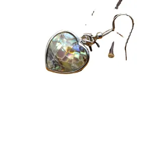 Elegante herzförmige Ohrhänger mit natürlichem Perlmutt-Mosaik-Inlay Modeschmuck