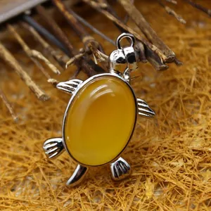Colgante de tortuga de plata de estilo vintage con collar de piedra de ámbar amarillo
