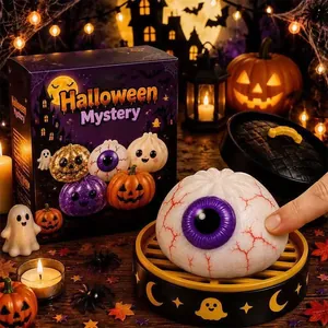 Gruseliges Halloween-Augapfel-Quetschspielzeug im Dampfgarer mit Mystery-Geschenkbox