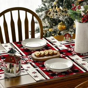 Weihnachtlicher Tischläufer und Platzsets mit Buffalo Check und Schneeflocken-Motiv