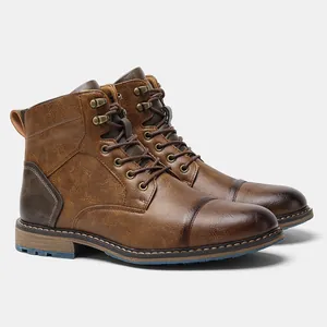 Vue latérale détaillée des bottines Martin vintage marron pour homme avec lacets