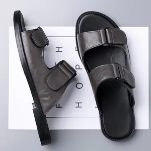 Hochwertige braune Retro-Herrensandalen für den Sommer mit verstellbarer Doppelschnalle