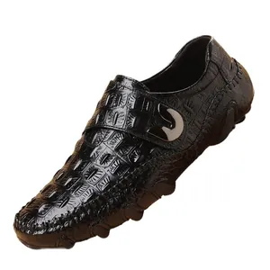 High-quality black men's crocodile embossed cowhide leather casual loafer with metal buckle