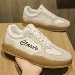 Sneaker retrò German army in mesh bianco con ricamo classico e comoda suola morbida