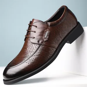 Classic brown men's perforated business dress shoes with retro hand-grab texture