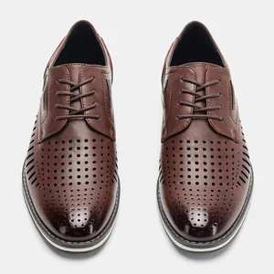 Classic brown men's hollow-out breathable leather formal shoes with lace-up design
