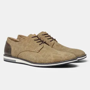 Vue latérale de chaussures décontractées en cuir respirant avec détail de talon bicolore