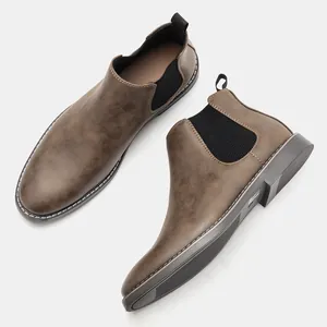 Stivali Chelsea da uomo marroni vintage con pannelli elastici e design slip-on