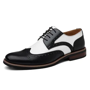 Elegantes zapatos Brogue bicolores para hombre con detalles de perforado clásico