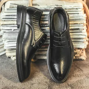 Hochwertige schwarze Herren-Brogue-Schuhe aus Leder mit 8 cm versteckter Erhöhung