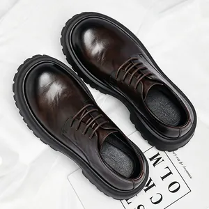 Modische braune Derby-Schuhe für Herren mit dicker Sohle und poliertem Leder im britischen Stil