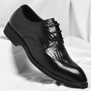 Men Business Formal Dress Shoes Crocodile Pattern Brogue Pointed Toe Height Increasing Wedding Office Leather Shoes
