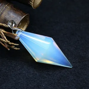 Elegante minimalistische ruitvormige opaliet kristallen pendel hanger ketting sieraad