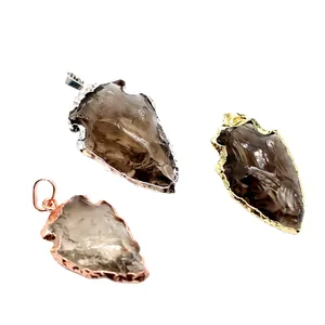 Colgantes de escudo de cuarzo ahumado natural con baño de plata, oro y oro rosa.