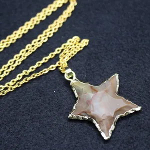 Natural Indian Agate star-shaped pendant necklace with gold rim detailing