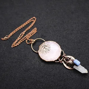 Vintage Boho Sonne und Mond Rosenquarz Kristall Anhänger Halskette in Kupferoptik