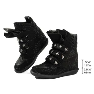 Detailed side view showing the 5cm internal wedge and 2.5cm platform height of the shoe