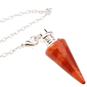 Collier pendule conique en pierre rouge naturelle avec chaîne argentée marbrée