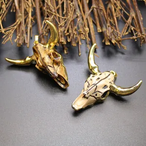 Collar con Colgante de Cráneo de Toro Estilo Ins Vintage para Hombre Resina Chapado en Oro 24K Joyería Retro