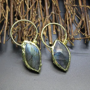 Natural Labradorite Clear Quartz Green Fluorite Raw Stone Pendant Sunflower Motif Alloy Gold Bronze Plated Bohemian Jewelry