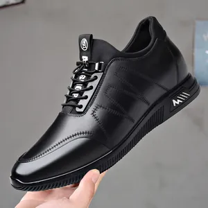 Baskets décontractées en cuir noir pour hommes avec une semelle compensée cachée de 6 cm
