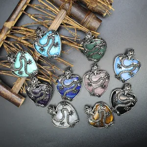 Pendenti a cuore in cristallo vintage con drago argento, set di pietre multicolore