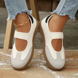 Eleganti ballerine Mary Jane stile German Trainer con velcro e finitura bianca
